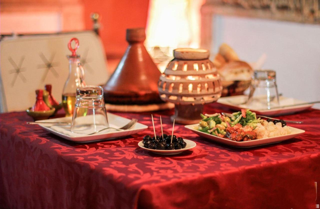 Auberge La Fibule Du Dades Aït Idaïr Eksteriør billede